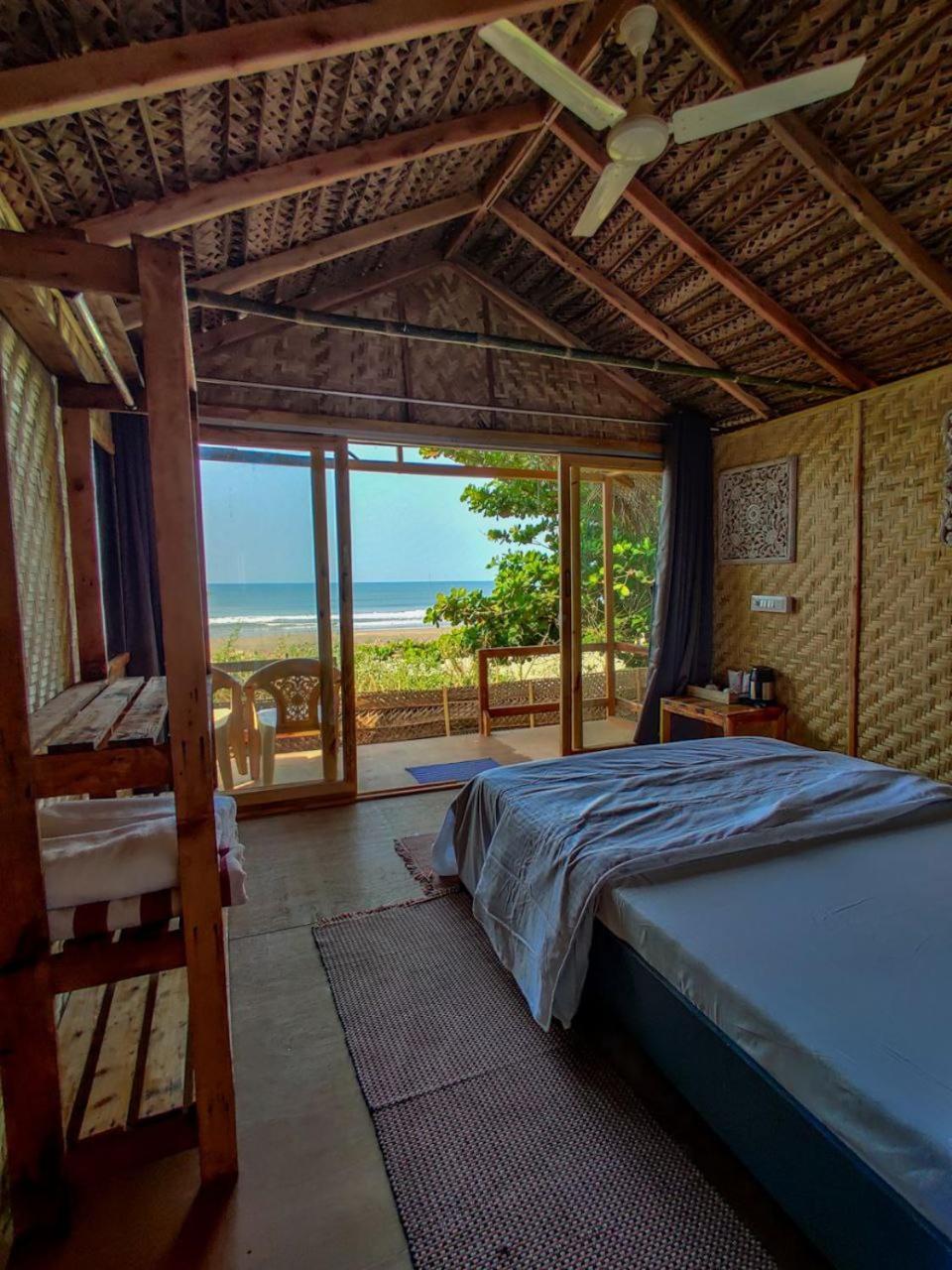 Lost Monk Beach Cottage Arambol Buitenkant foto
