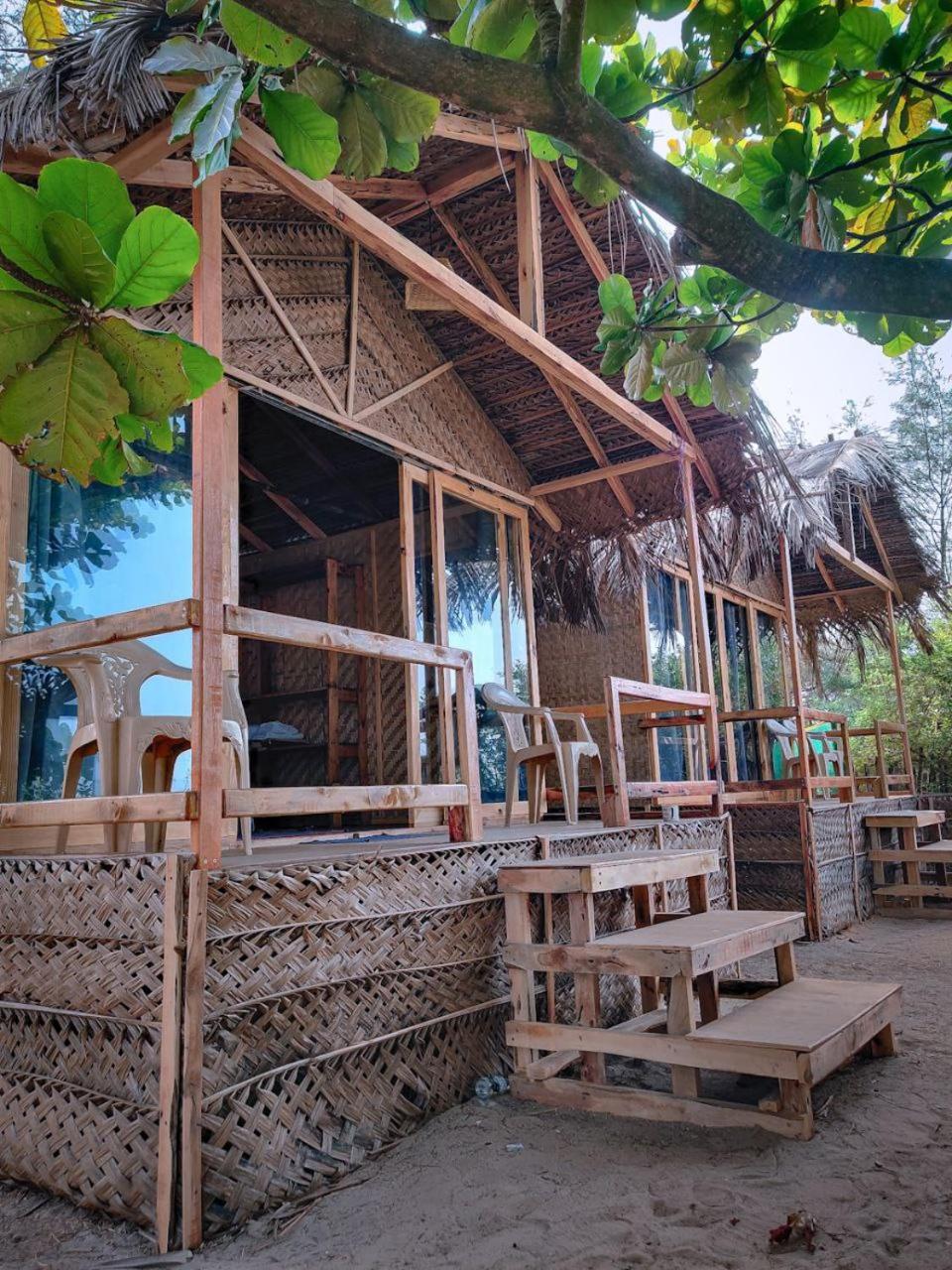Lost Monk Beach Cottage Arambol Buitenkant foto